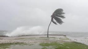 Hurricane Melissa slams Jamaica; Communication failures isolate North Texans