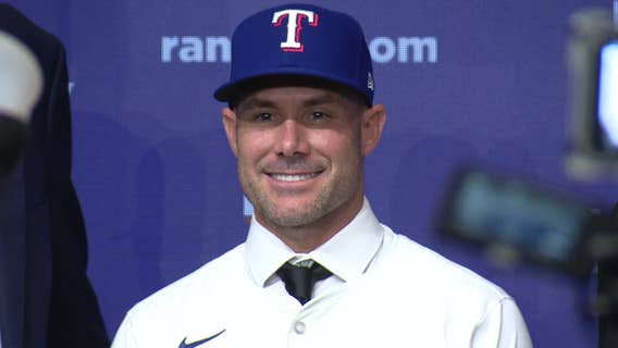 Texas Rangers introduce Skip Schumaker as new manager