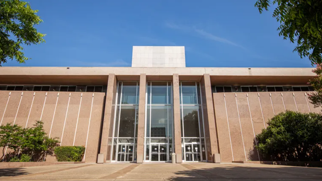 Texas judges can now refuse to perform same-sex marriages