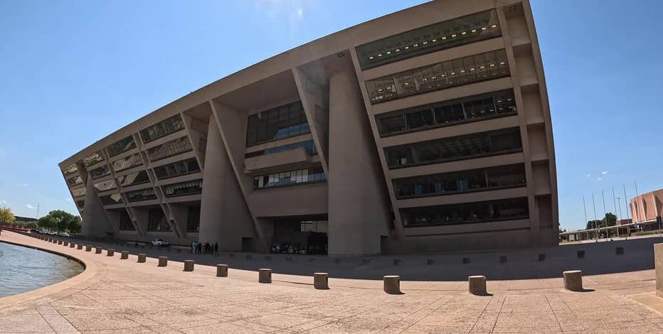 Potential Dallas City Hall replacement options come to light as early tours raise concerns