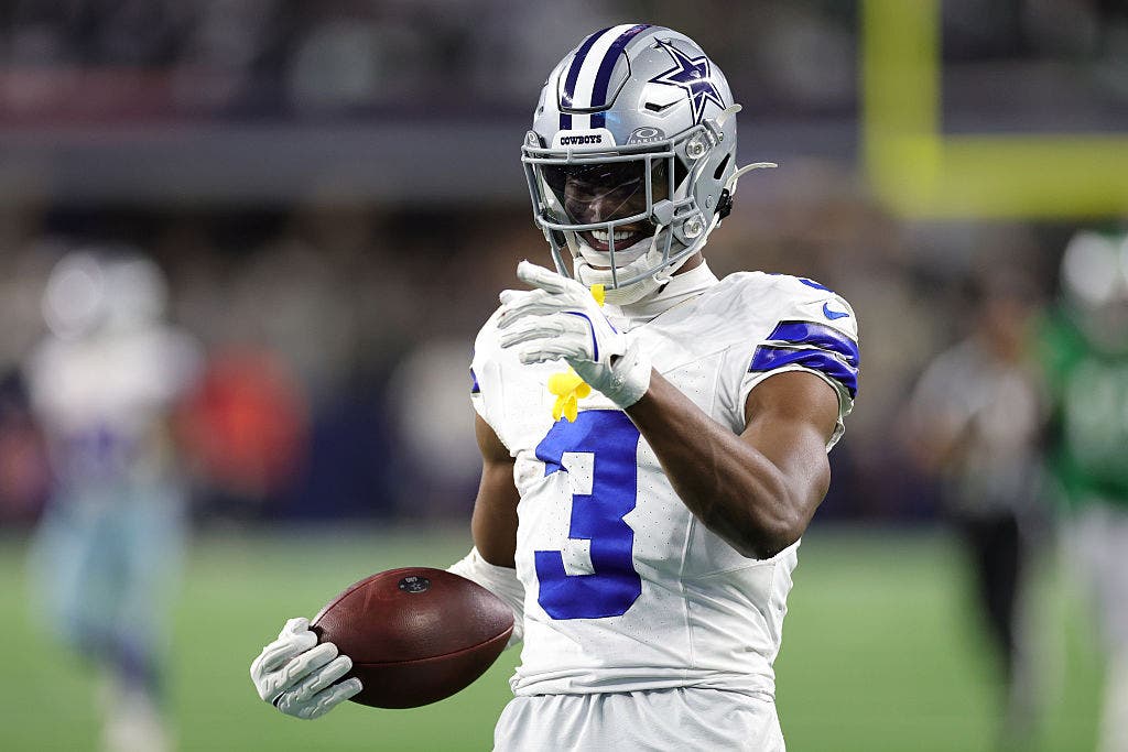 Cowboys WR George Pickens signs franchise tag after long-term extension talks end