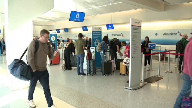 DFW TSA wait times for November 10, 2025