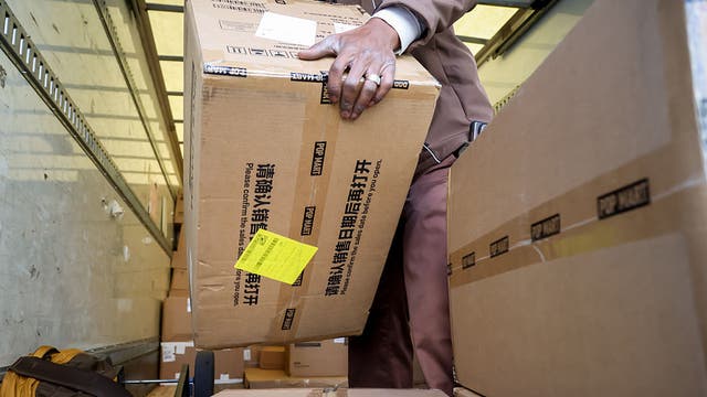 Will Amazon deliver on Thanksgiving and Black Friday?