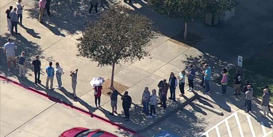 Collin County voters wait in long lines on election day