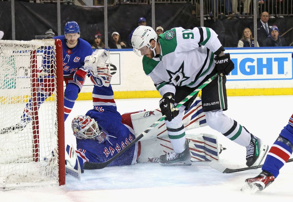 Stars take on New York Rangers on KDFI More27