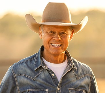Country star Neal McCoy to receive Spirit of Texas Award at 2026 Texas Cowboy Hall of Fame ceremony