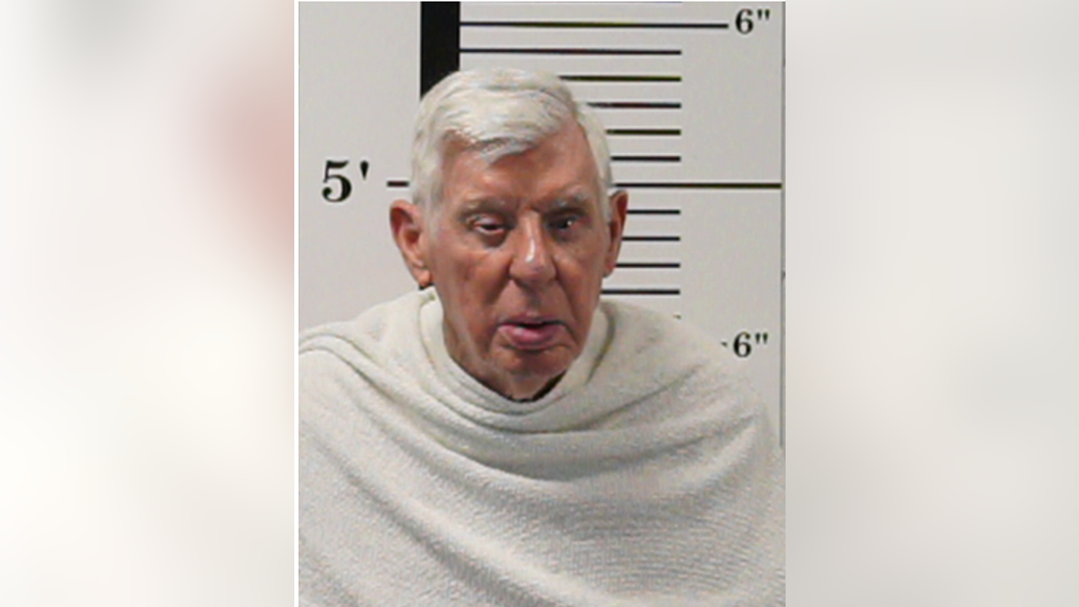 80-year-old Rockwall man arrested after shooting wife in their home, police say