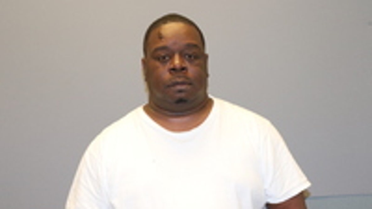 Argument over flat tire leads to stabbing in Grapevine store parking lot, police say