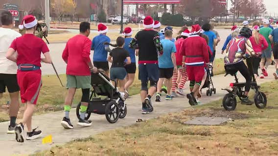 ‘Santa Run’ honors cyclists killed in crash just before the holidays