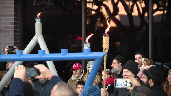 Dallas rabbi mourns relative killed in Australia Hanukkah shooting as North Texas Jewish community grieves