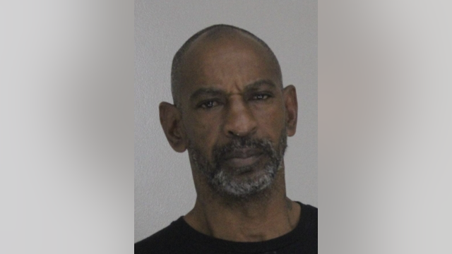 Suspect in custody after pursuit ends on Interstate 35 in Dallas