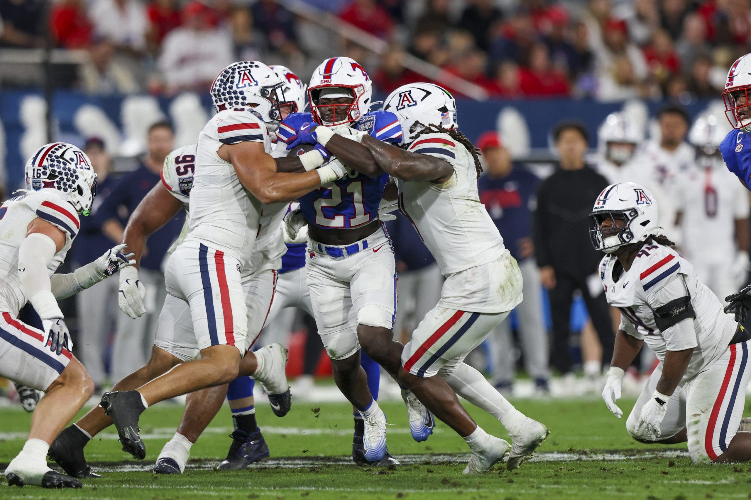 SMU takes down Arizona in San Diego Holiday Bowl