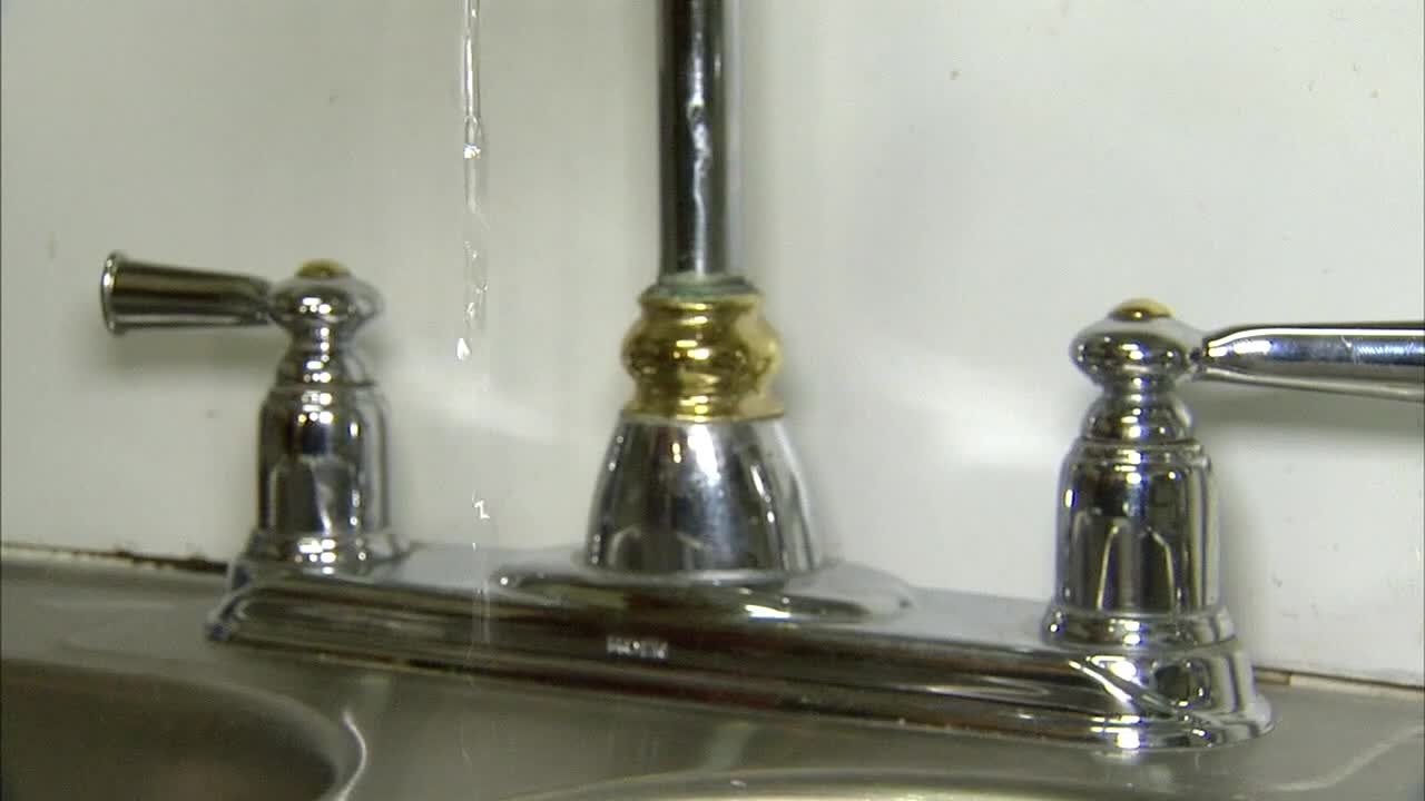 Plumbers warn of hidden pipe damage as North Texas prepares for thaw