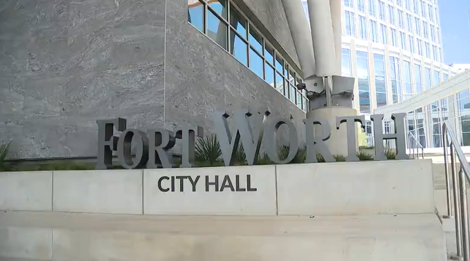 Fort Worth may double spacing requirements to limit certain store clusters