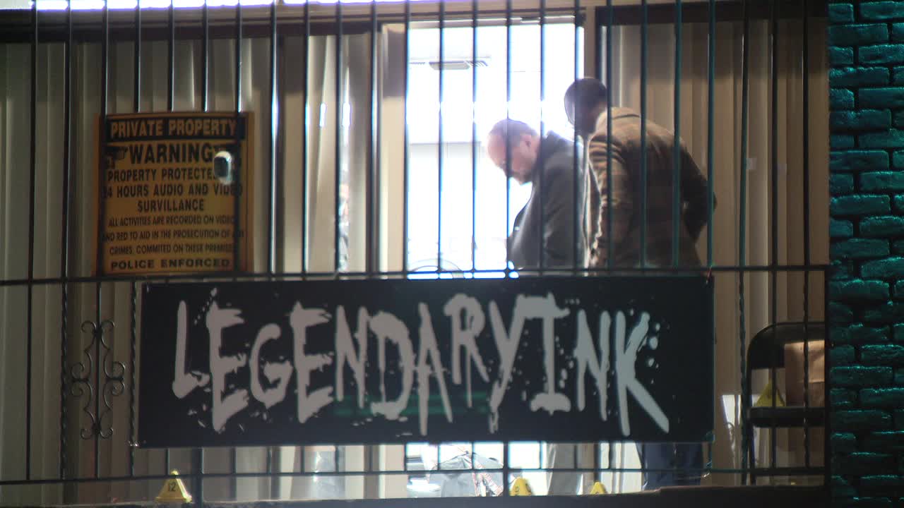 Suspect at large after deadly exchange of gunfire at Oak Cliff tattoo shop