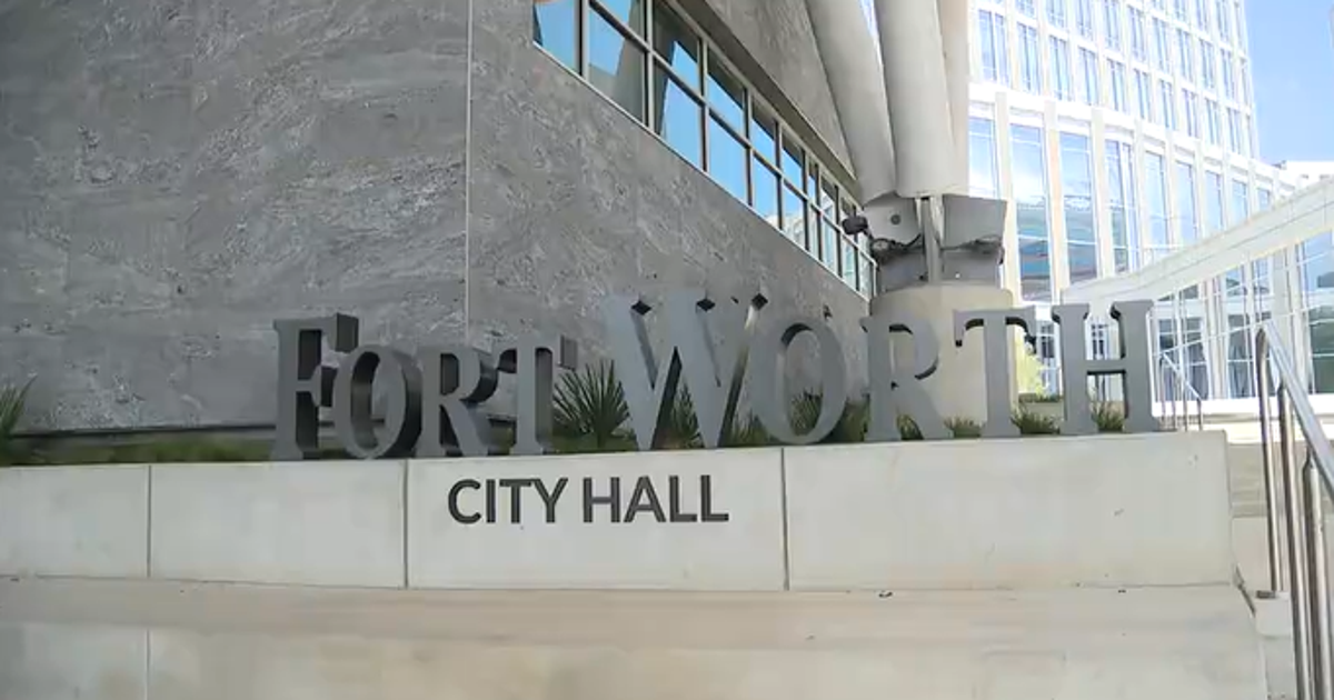 Fort Worth may expand zoning rules to curb business clusters
