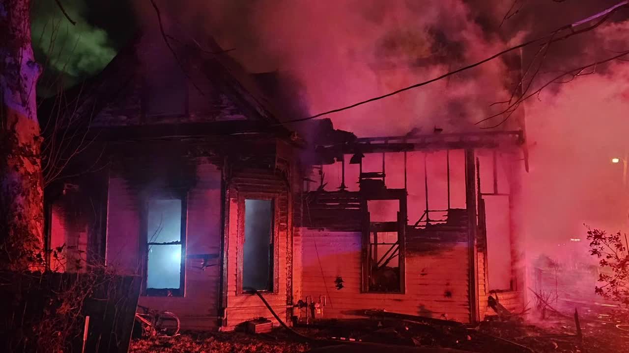 Waxahachie community rallies behind Blind Pig Butchery after fire guts historic building