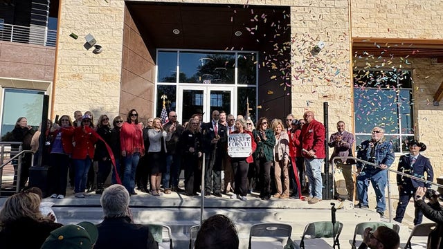 City of Aledo debuts new municipal complex in ribbon-cutting ceremony