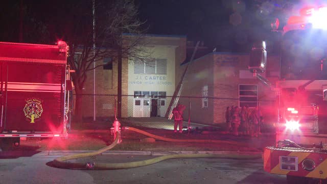 Multiple fires inside vacant Arlington middle school deemed 'suspicious'