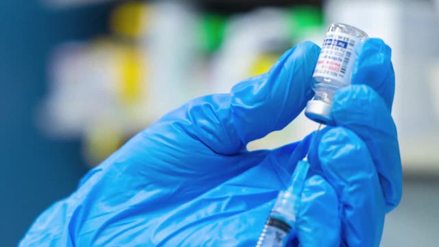 CDC’s vaccine recommendation changes prompt opposition from Dallas health leaders