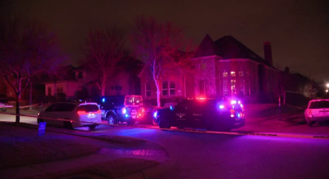 Mother dead, son in custody after Fort Worth stabbing