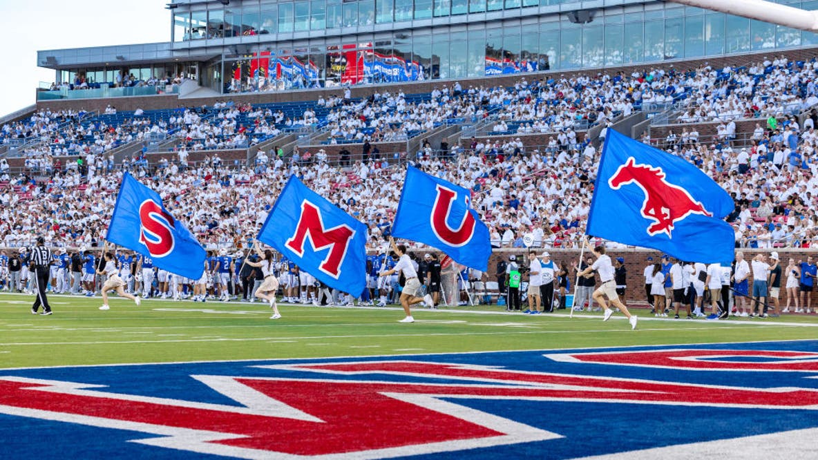 SMU football moves future Oklahoma, LSU home games to AT&T Stadium