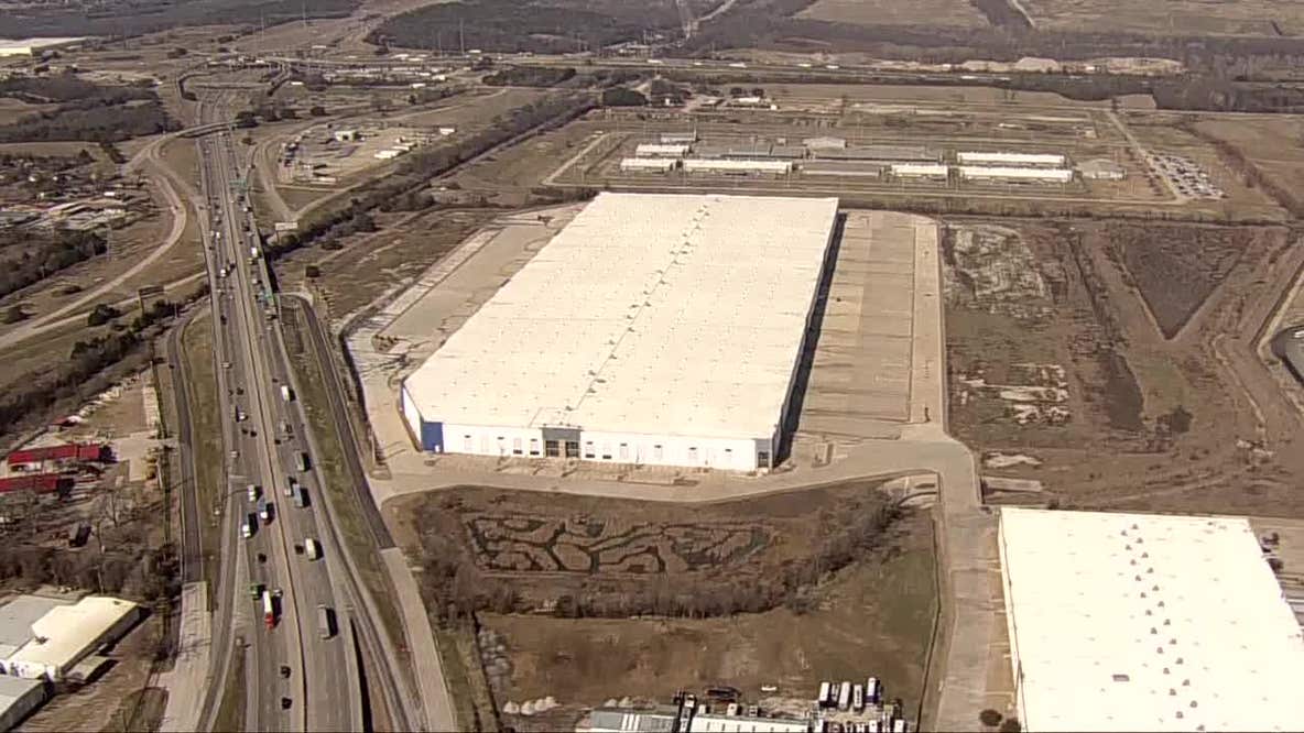 'Treating them like livestock': Hutchins residents, mayor oppose proposed ICE mega-facility