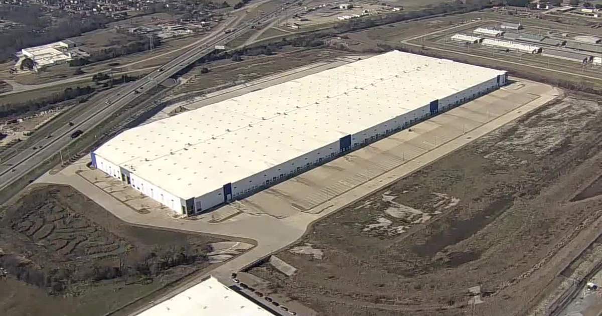 Texans block ICE detention center sale in Hutchins after property owner rejects offer