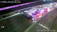 I-35 south of Dallas Zoo blocked by overturned 18-wheeler