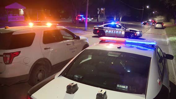 Dallas shooting: Man killed in apartment parking lot; suspects at large