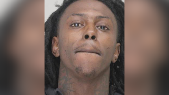 Dallas police arrest "documented gang member" for aggravated robbery