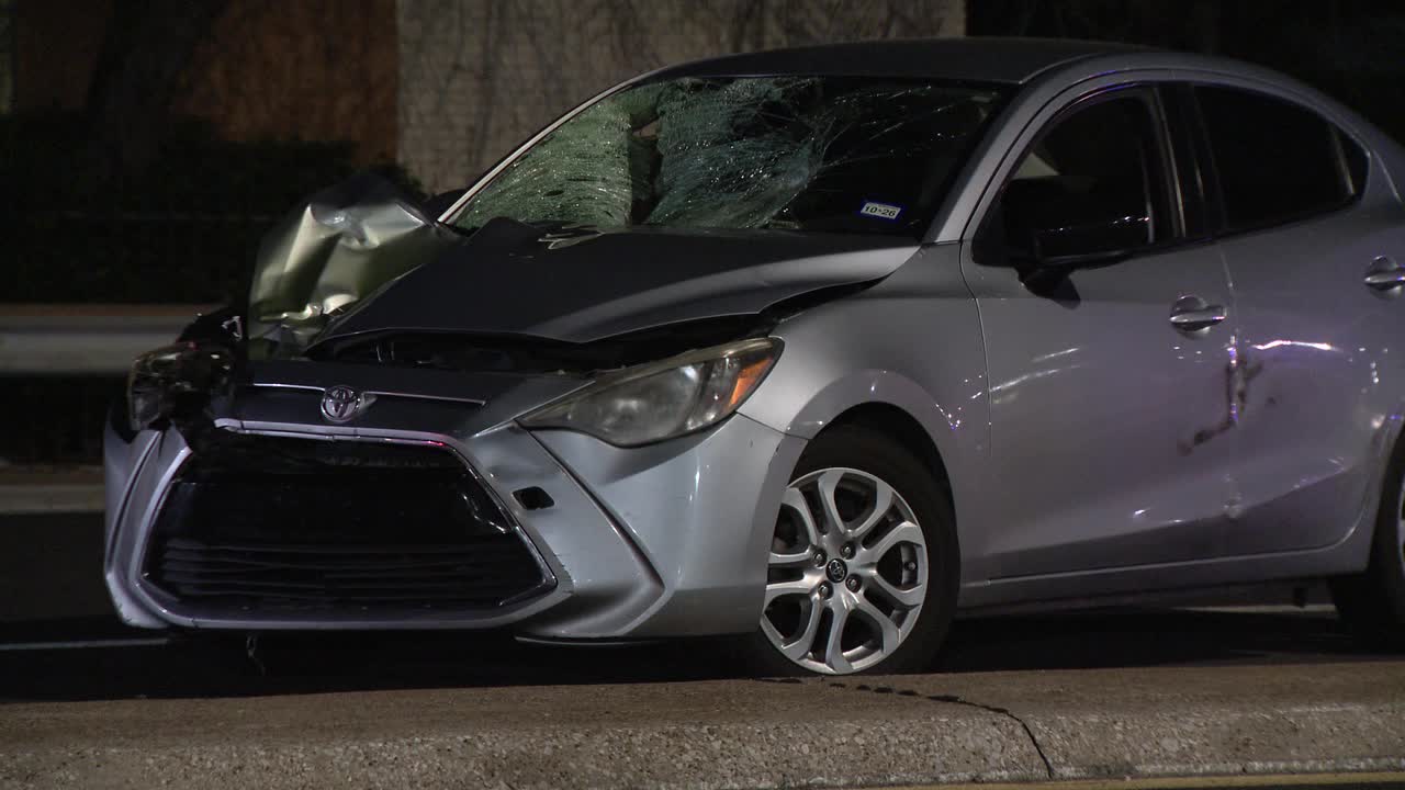 Woman killed by suspected drunk driver while crossing street in White Rock, police say