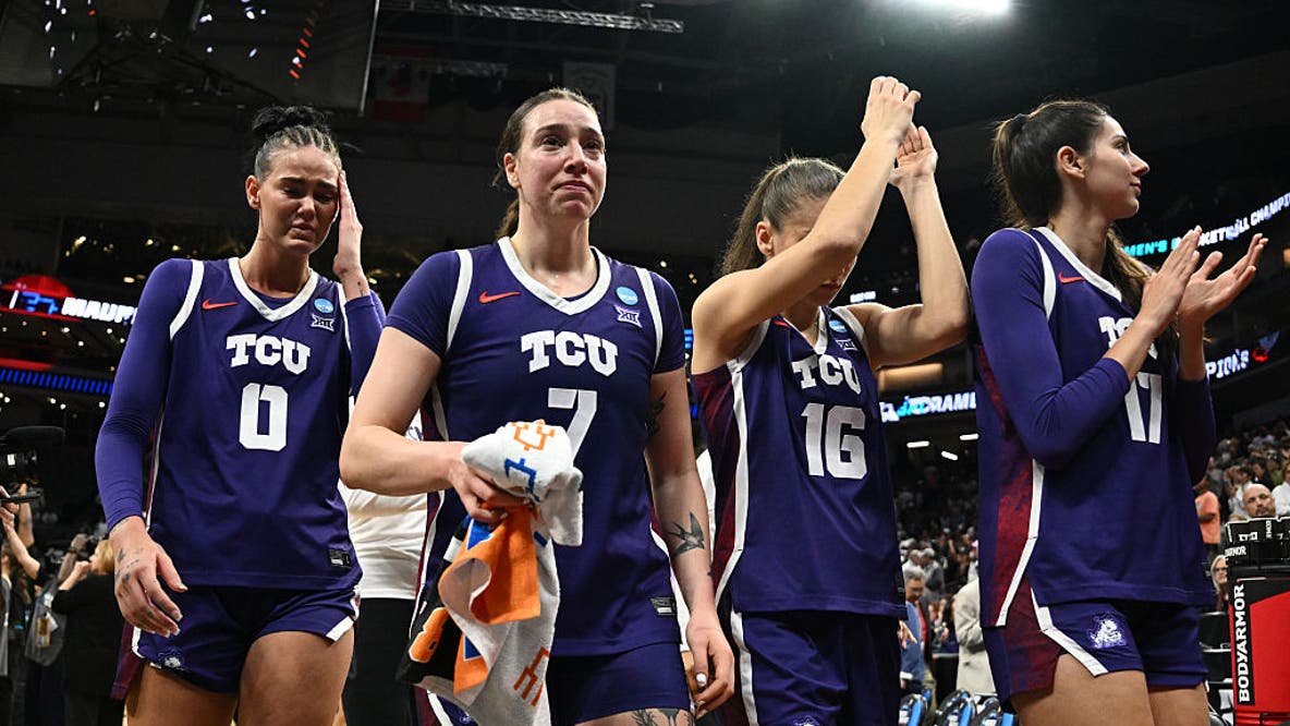 TCU’s Final Four bid ends as South Carolina pulls away for 78-52 Elite Eight win