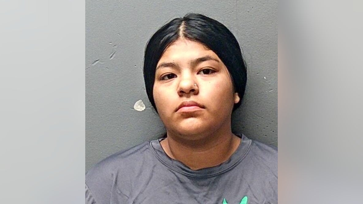 Mom arrested for baby’s ejection death in Fort Worth crash