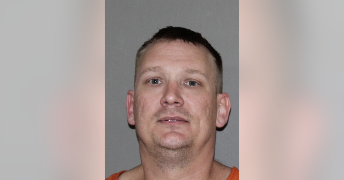 Texas man accused of tossing bucket of human remains over FBI office fence Texas man accused of tossing bucket of human remains over FBI office fence