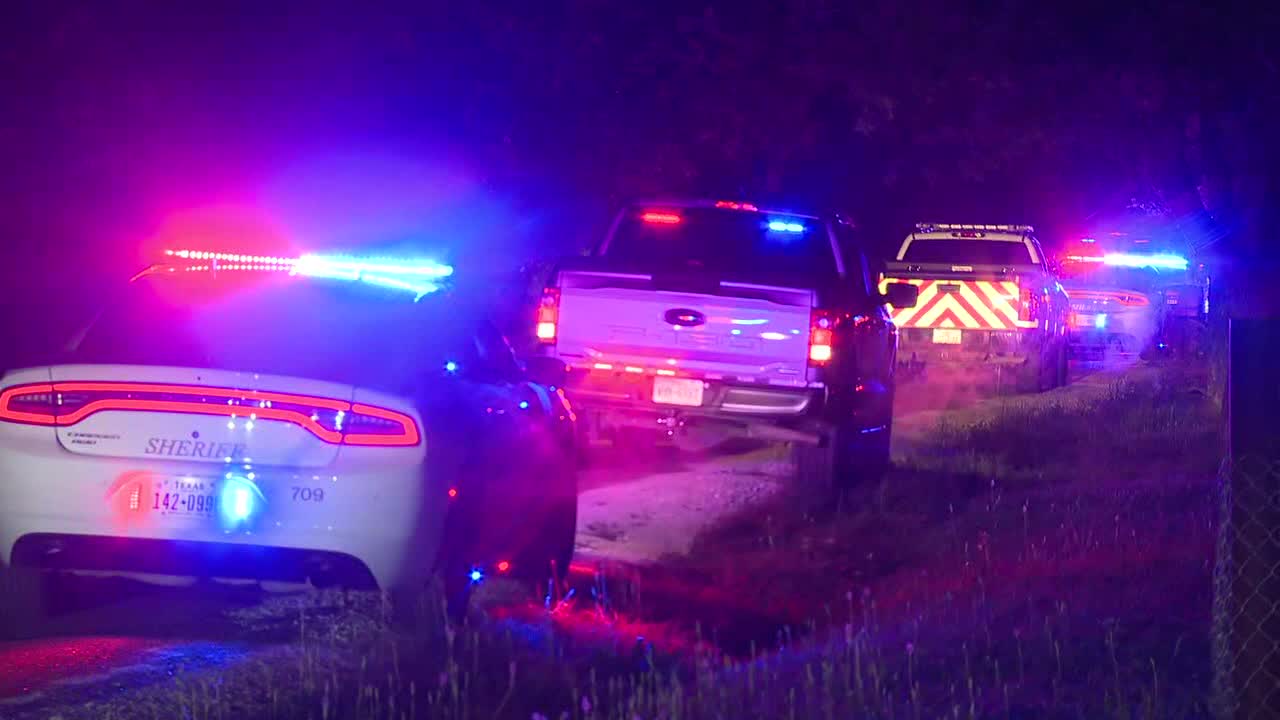 Deputy shot in the face as gunman opens fire at scene of trailer home fire