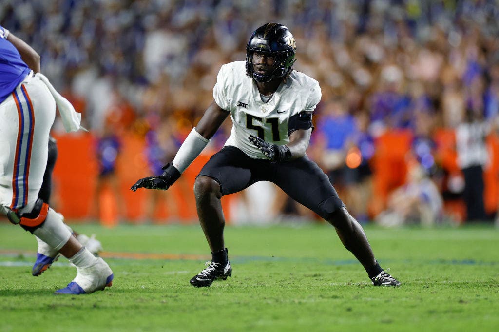 Dallas Cowboys select UCF defensive end Malachi Lawrence with No. 23 pick in 2026 NFL Draft