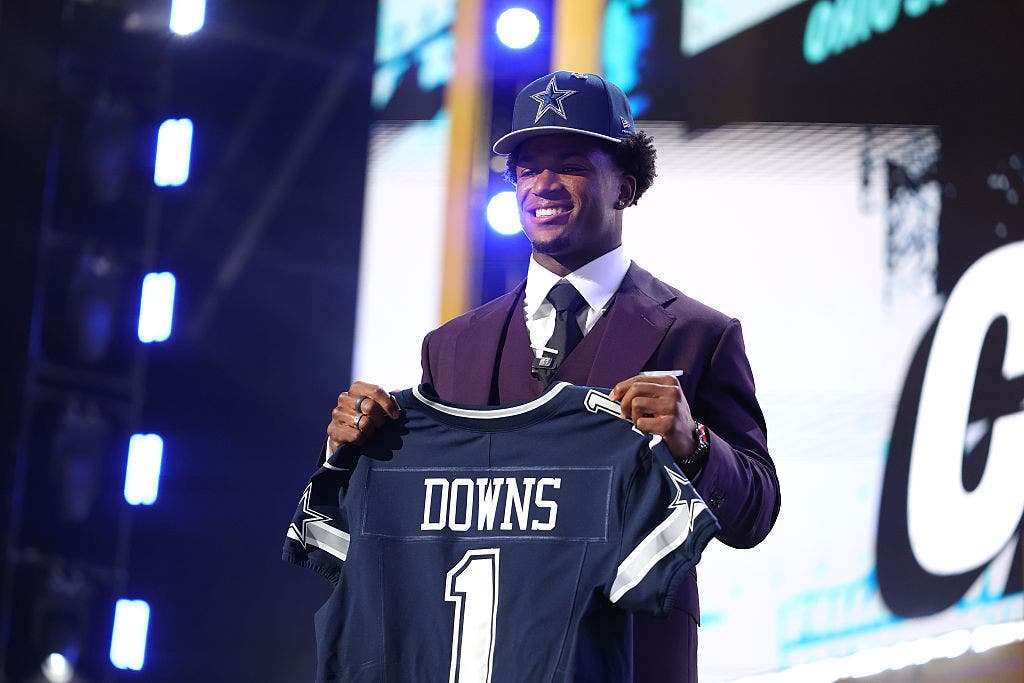 2026 NFL Draft live tracker: Cowboys trade up to No. 11, take Ohio State safety Caleb Downs