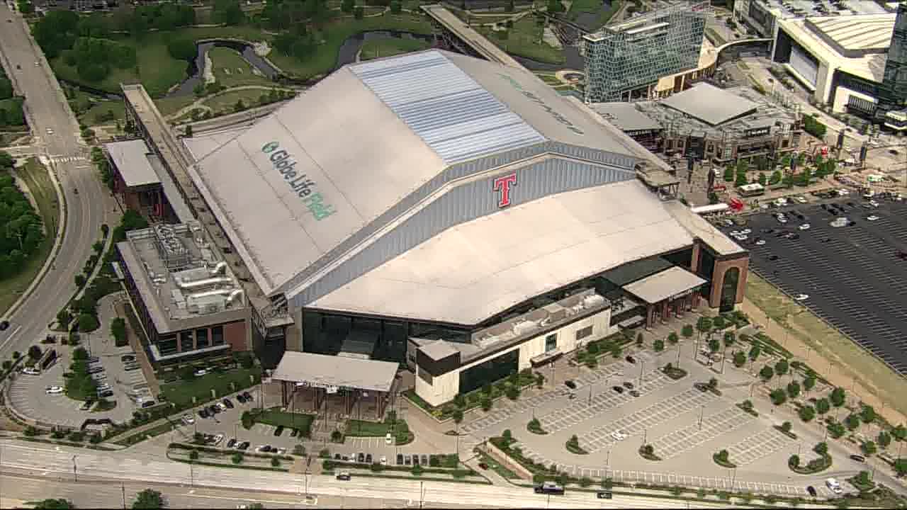 Globe Life Field roof to be closed for Rangers’ 2026 home opener