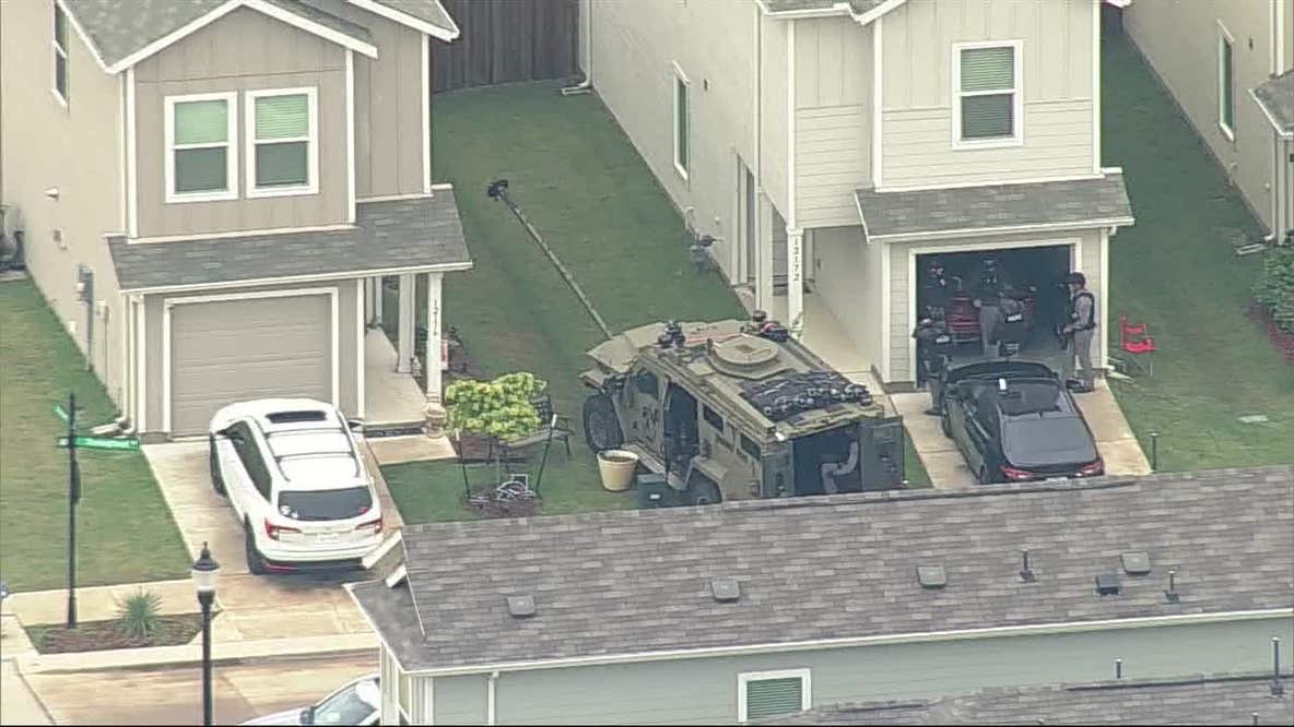Denton County hostage situation ongoing, child released overnight