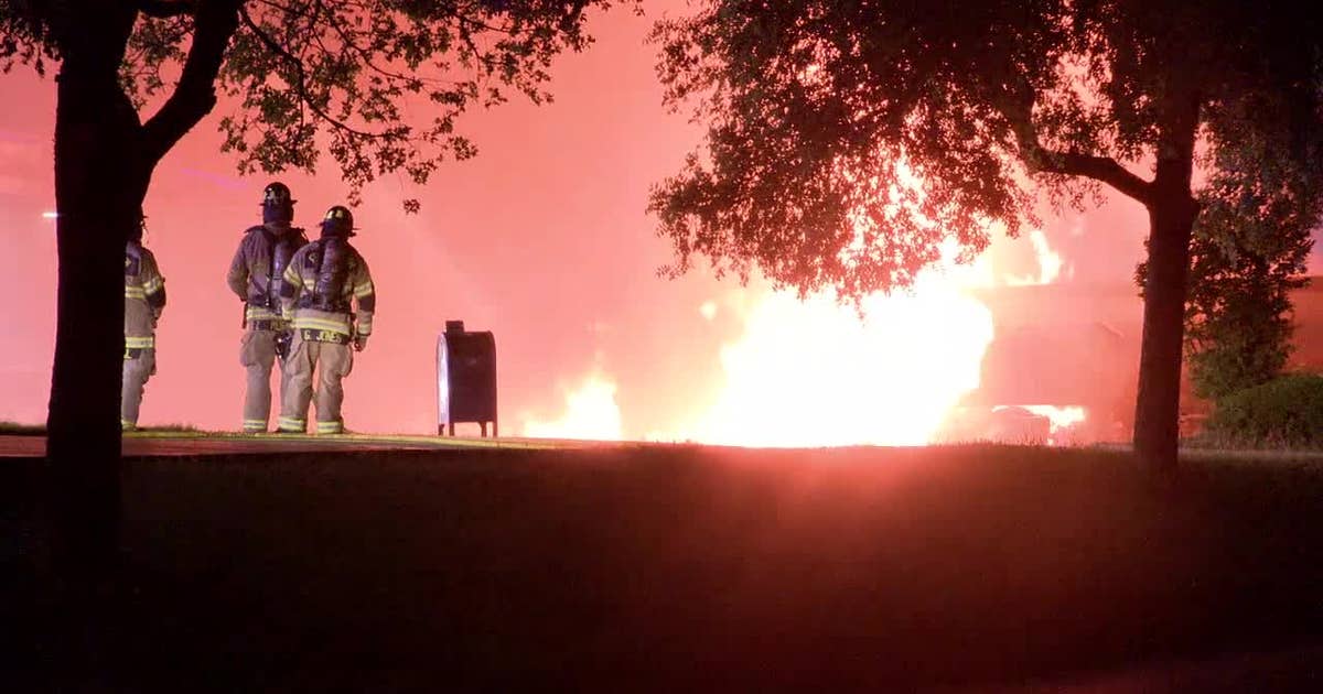 Truck driver critically injured, 9,000-gallon gasoline tanker ignites after Fort Worth crash