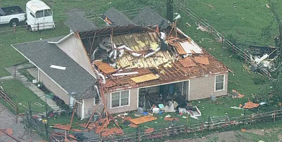 1 killed in Runaway Bay after severe storms tear across North Texas