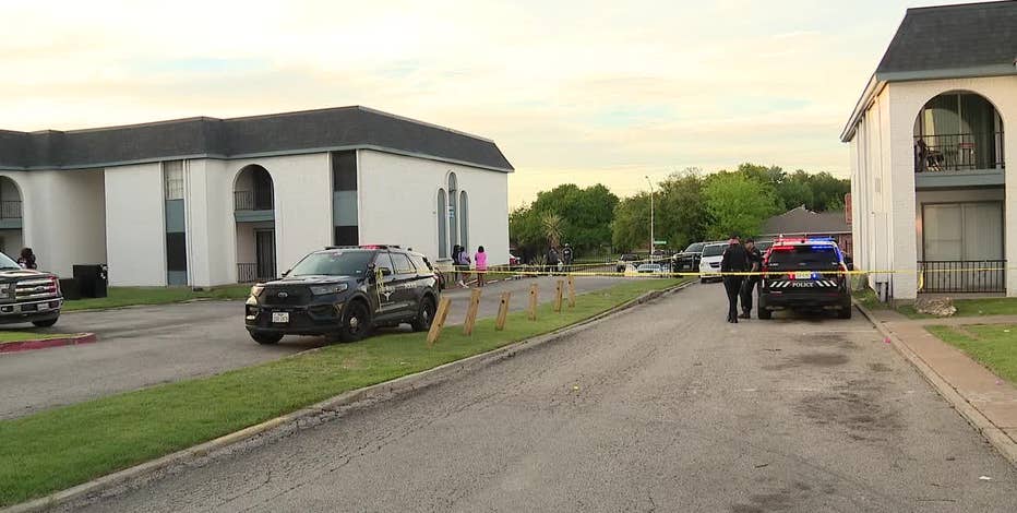 Teen killed in 'accidental' shooting at Fort Worth apartment; 16-year-old in custody