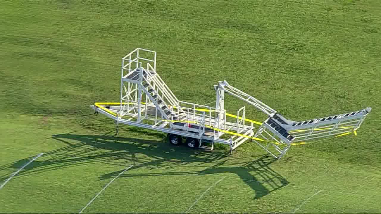 Students injured after band tower collapses at high school in Frisco