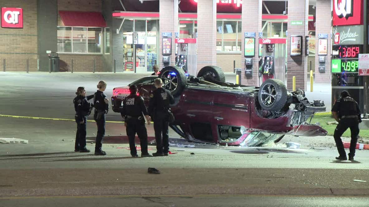 Crash in Pleasant Grove area of Dallas leaves one dead, another injured