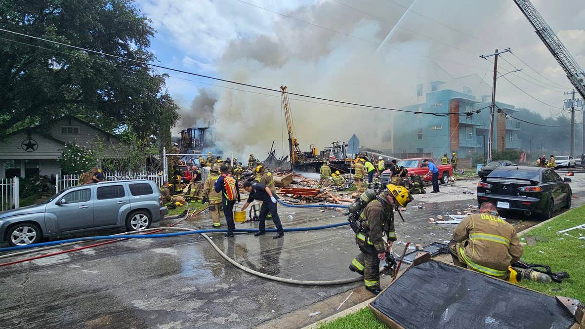 9-year-old survives deadly Oak Cliff apartment explosion that killed mother and brother