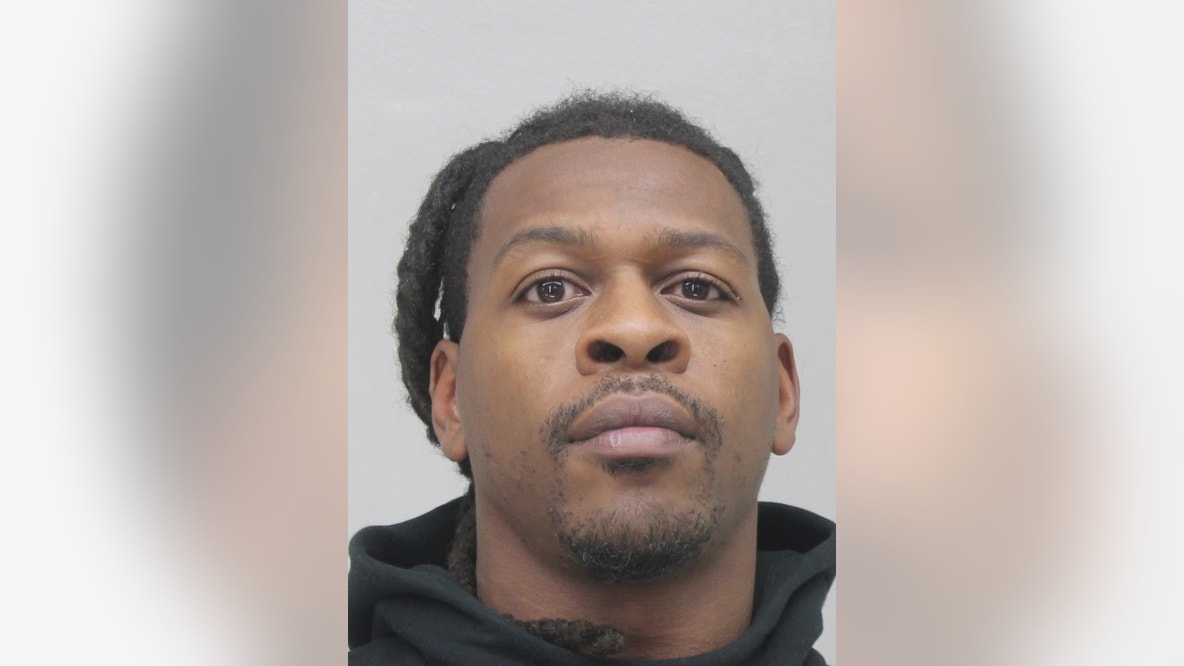 Affidavit: Duncanville ISD football coach sexted student, had multiple secret recordings of minors