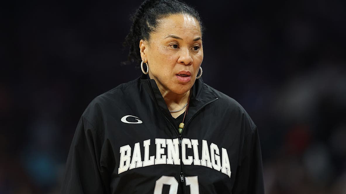 Mavs could interview Dawn Staley for head coach vacancy: report