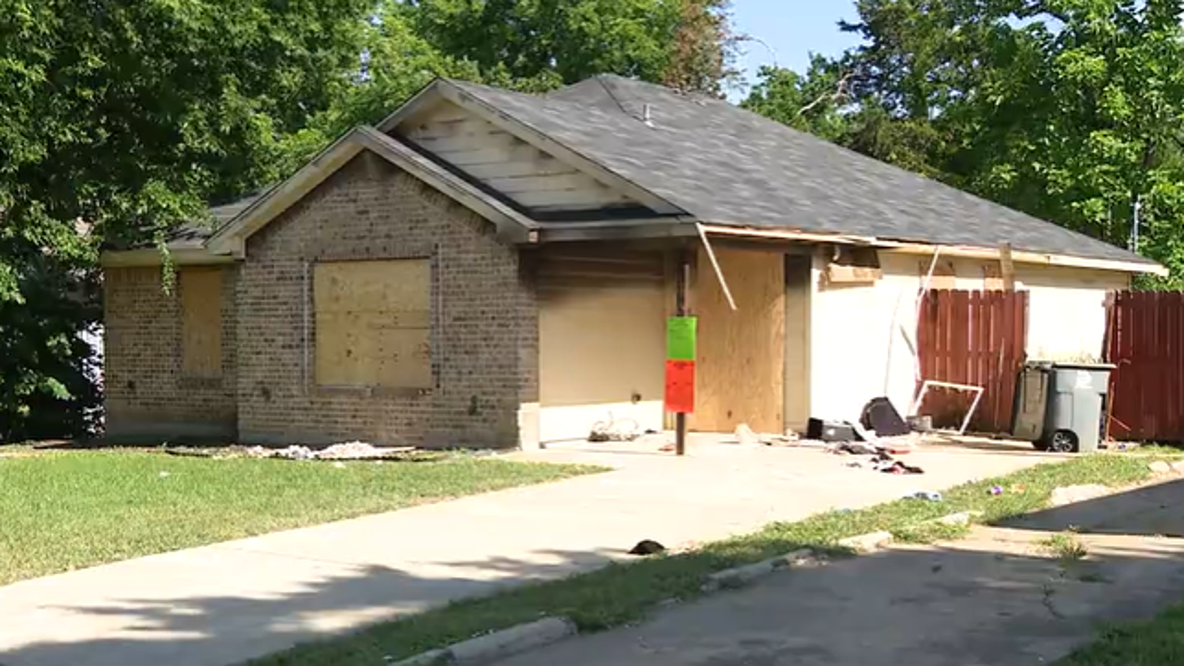 Family desperate for answers after woman found dead in Oak Cliff home