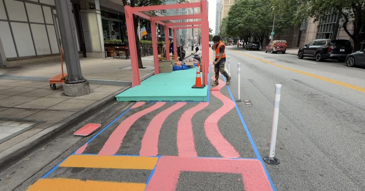 Arlington clarifies tailgating policy for FIFA World Cup; Dallas plans Main Street activities for tournament